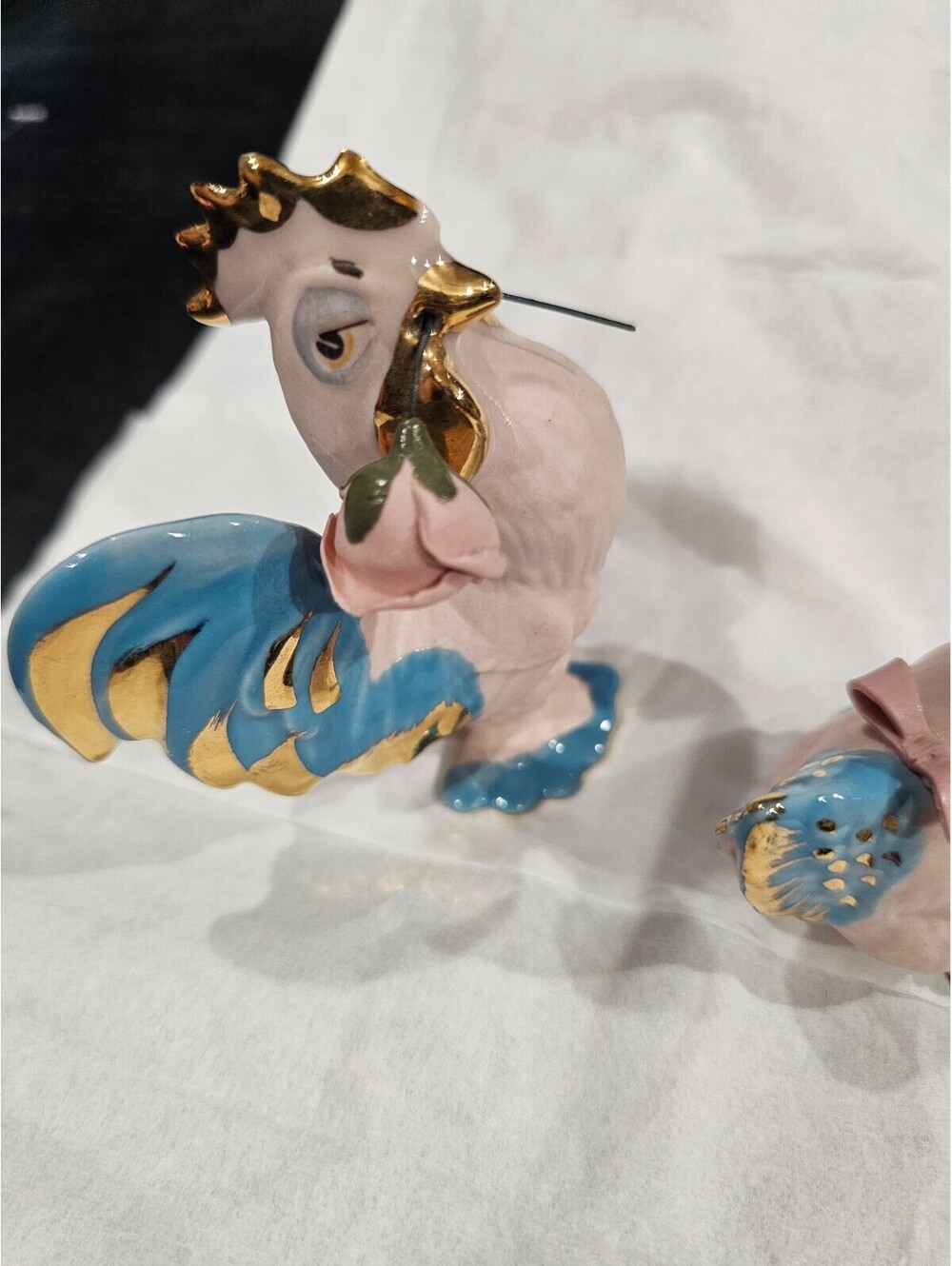 (2pc) Vintage Walker Renaker Pink Bisque Rooster With Rose & Chicken Figurines - Picture 10 of 12